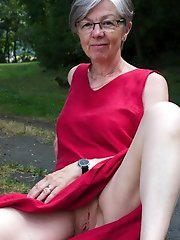 Mature woman xxx pics